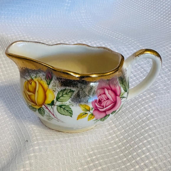 Sandland ware creamer - Picture 2 of 4